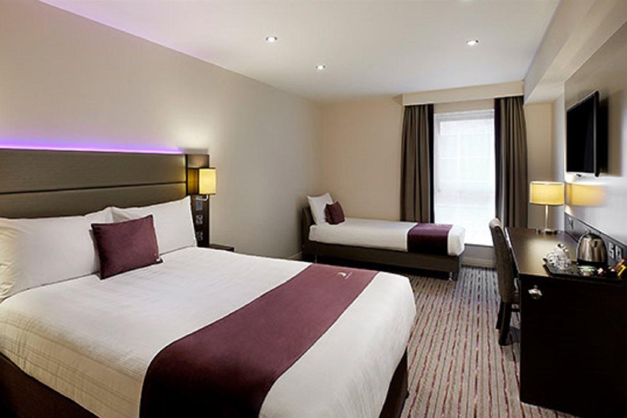 Premier Inn Glasgow Milngavie Εξωτερικό φωτογραφία