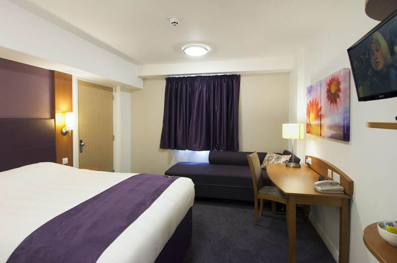 Premier Inn Glasgow Milngavie Εξωτερικό φωτογραφία
